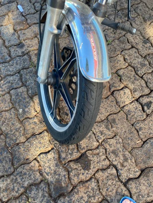 Vendo moto Suzuki intruder 125 - Imagem 4