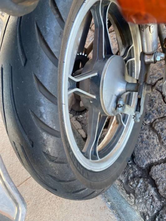 Vendo moto Suzuki intruder 125 - Imagem 5