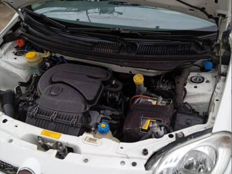 FIAT PALIO 1.0 MPI ATTRACTIVE 8V FLEX 4P MANUAL - Imagem 4