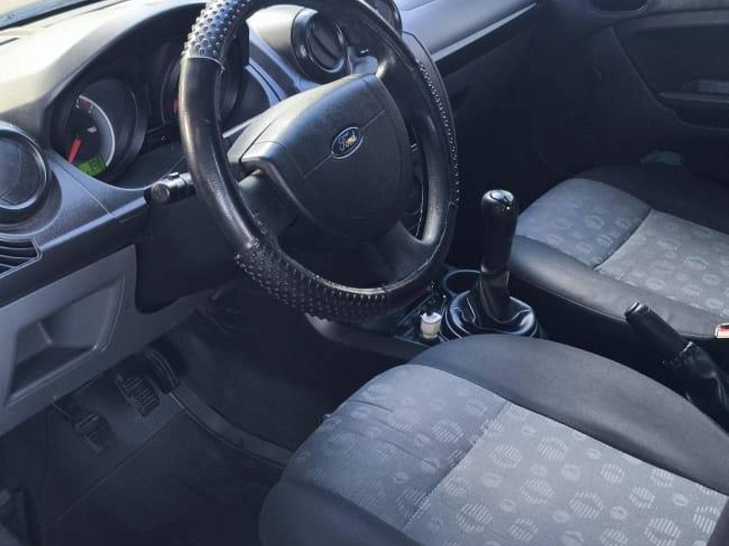 Ford Fiesta 1.0 ROCAM 8V FLEX 4P MANUAL - Imagem 6