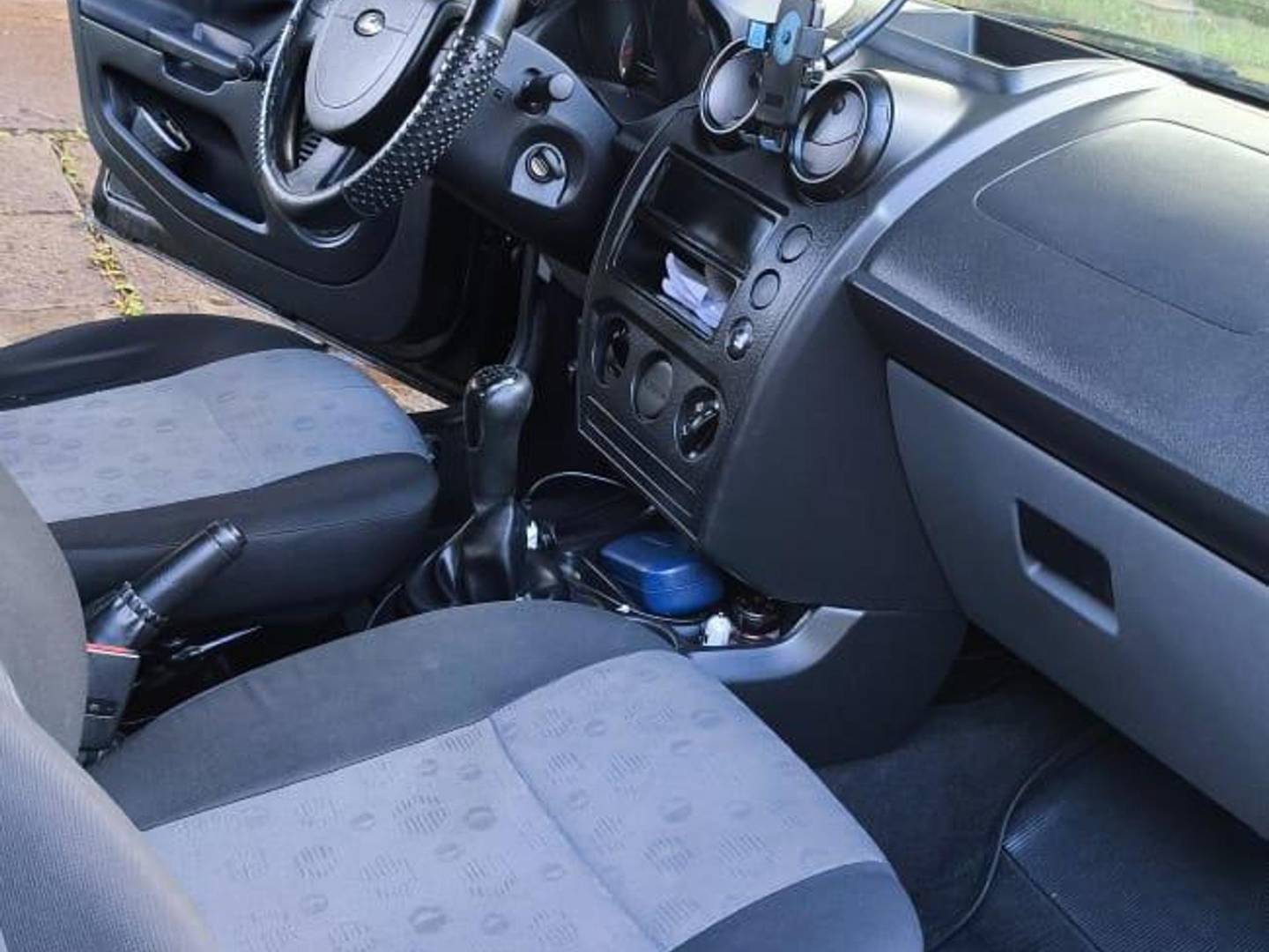 Ford Fiesta 1.0 ROCAM 8V FLEX 4P MANUAL - Imagem 5