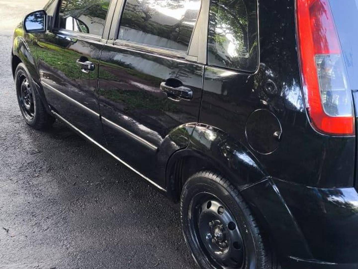 Ford Fiesta 1.0 ROCAM 8V FLEX 4P MANUAL - Imagem 4