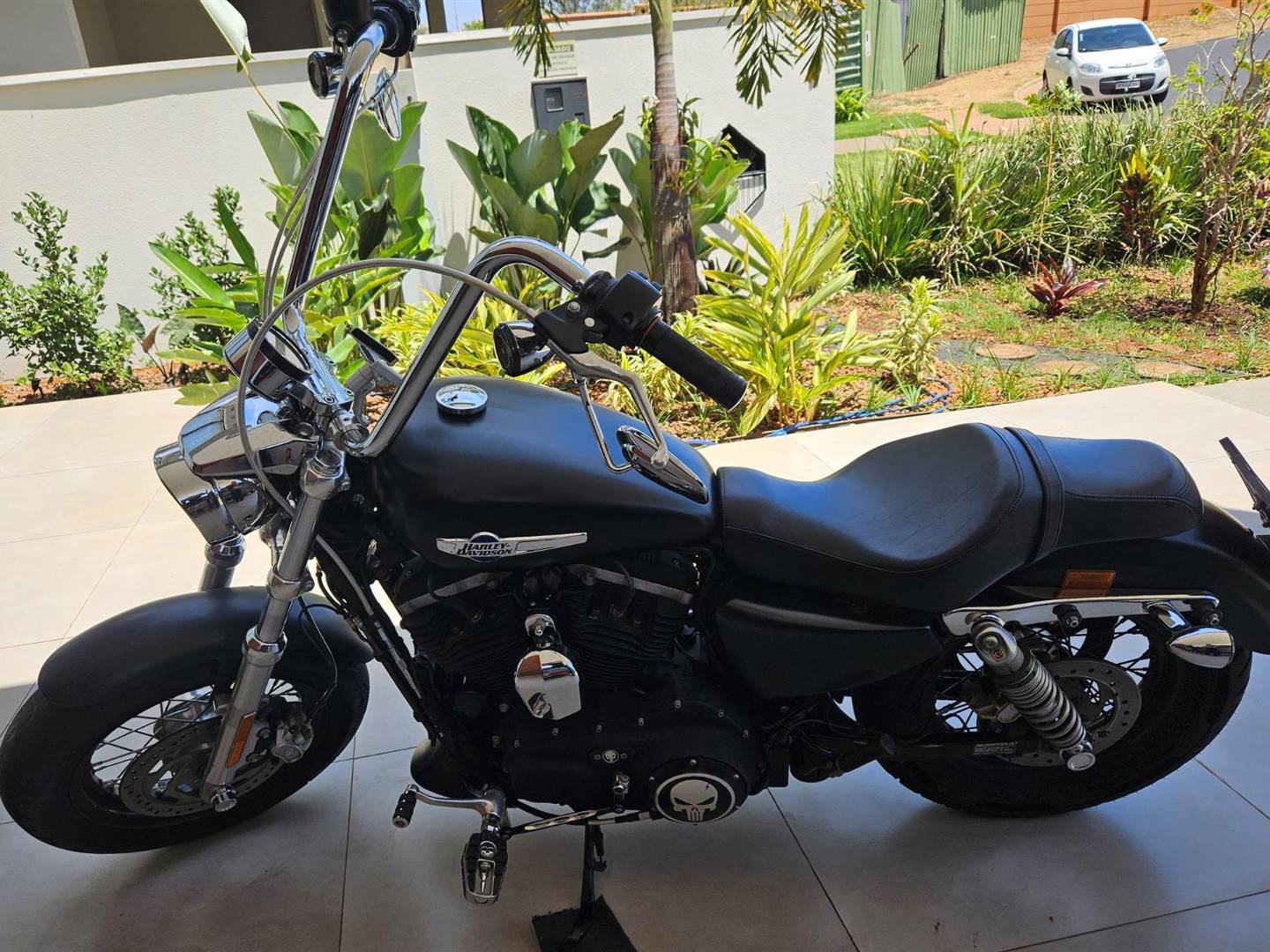 Harley-Davidson Sportster 1200 Custom CB Limited  - Imagem 4