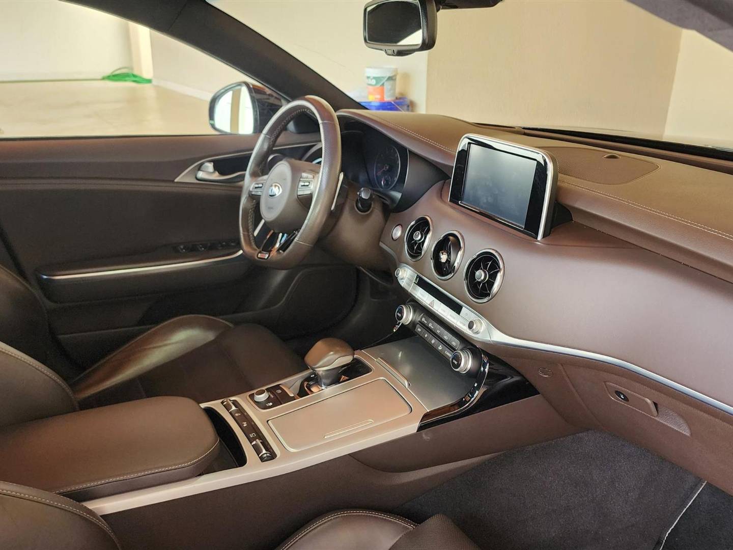 Kia Stinger 3.3 V6 GDI Gasolina GT AWD E-Shift - Imagem 6