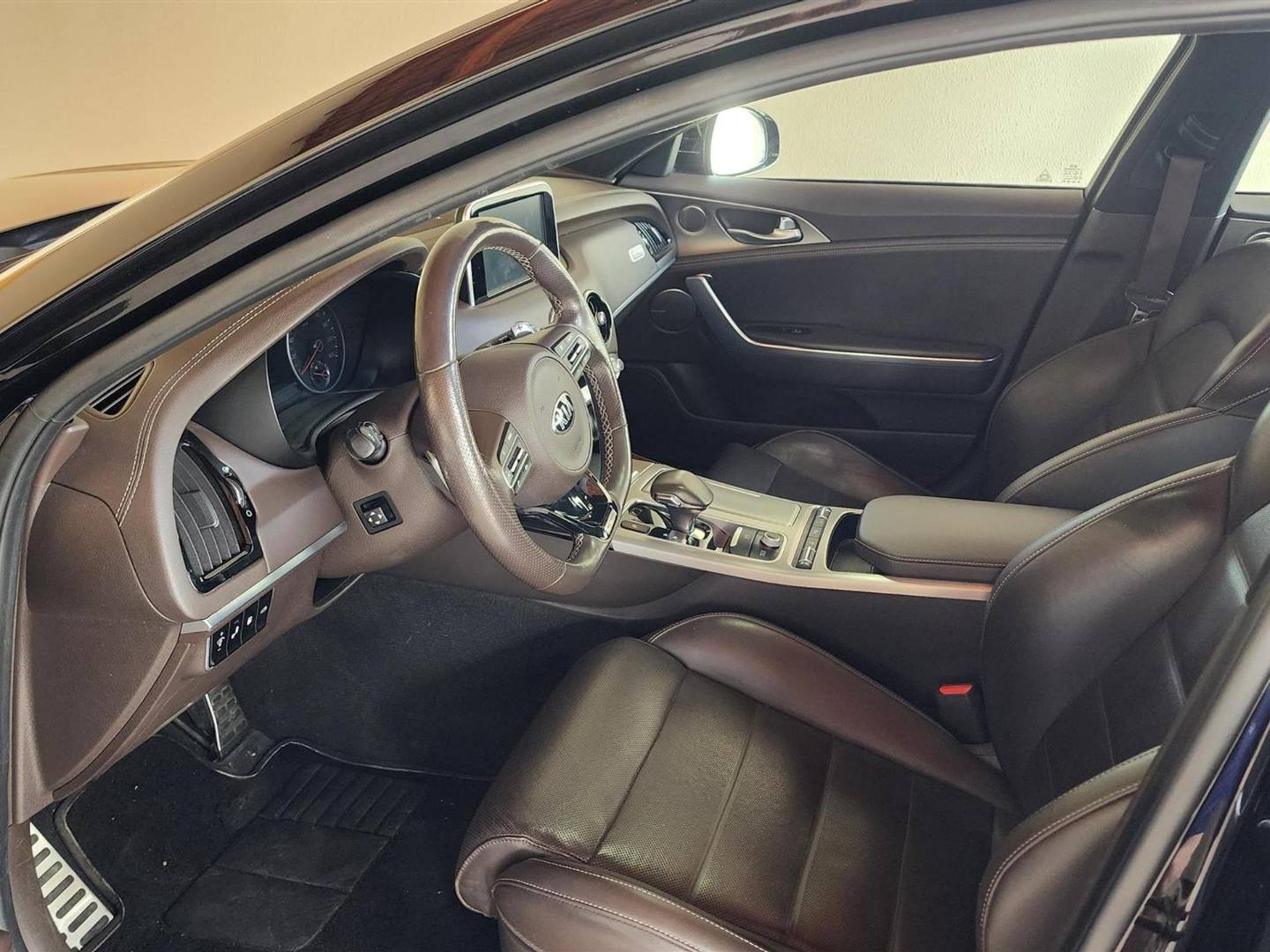 Kia Stinger 3.3 V6 GDI Gasolina GT AWD E-Shift - Imagem 5