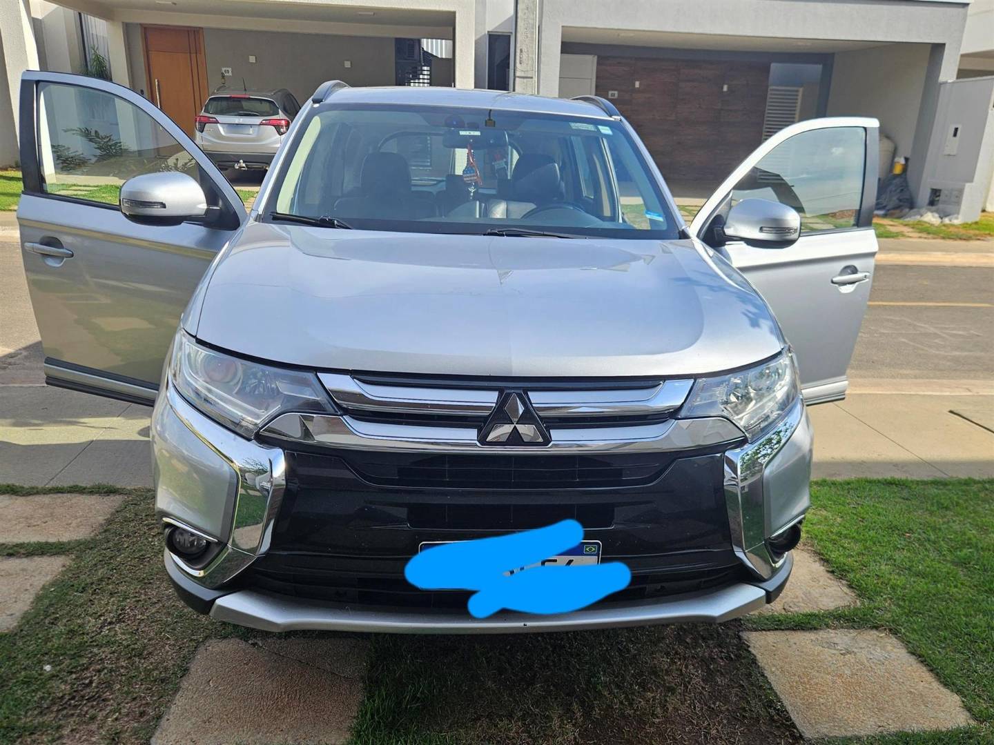 MITSUBISHI OUTLANDER 2.0 16V GASOLINA 4P AUTOMÁTICO - Imagem 3