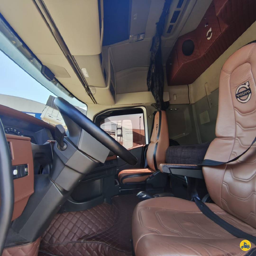 VOLVO FH 460 2017/2018 - Imagem 6