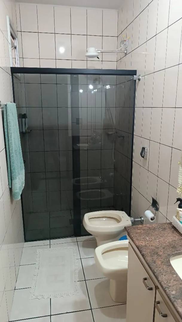 Alugo quarto Centro - Imagem 5