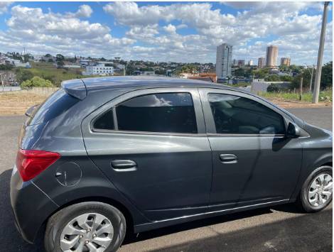 Chevrolet Onix Hatch LT 1.0 8V Flex Mec. 4P 2019 - Imagem 3