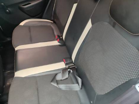 Renault Kwid Intense 1.0 Flex 12V 5P Mec. 2018 - Imagem 8