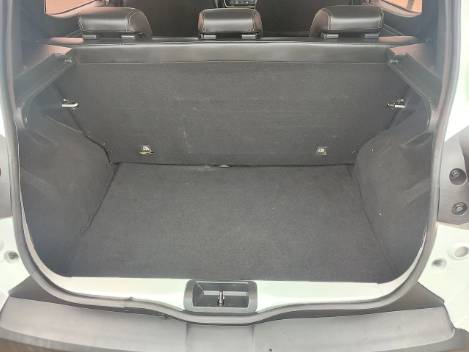 Renault Kwid Intense 1.0 Flex 12V 5P Mec. 2018 - Imagem 7