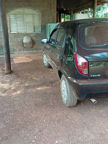 Chevrolet Celta Spirit/ LT 1.0 MPFI 8V Flexp. 5P 2011 - Imagem 1
