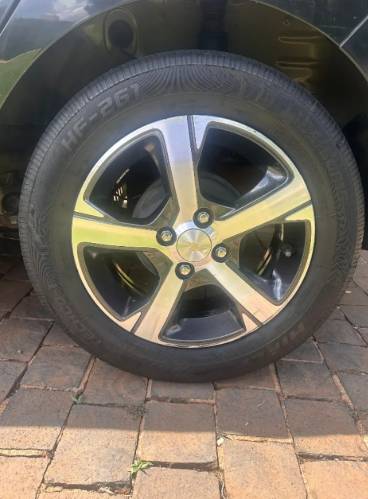 Chevrolet Onix Hatch LTZ 1.4 8V Flex Mec. 4P 2019 - Imagem 4