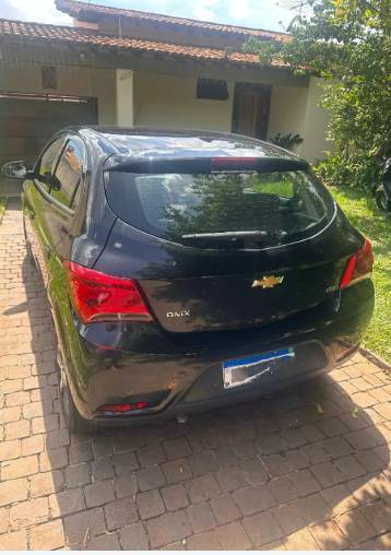 Chevrolet Onix Hatch LTZ 1.4 8V Flex Mec. 4P 2019 - Imagem 5