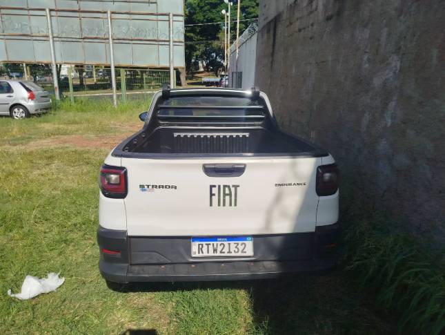 Fiat Strada Endurance 1.4 Flex 8V CS Plus 2022 - Imagem 3