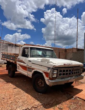 Ford F-1000 S. S. Diesel / S.s. Diesel Turbo 1985 - Imagem 5
