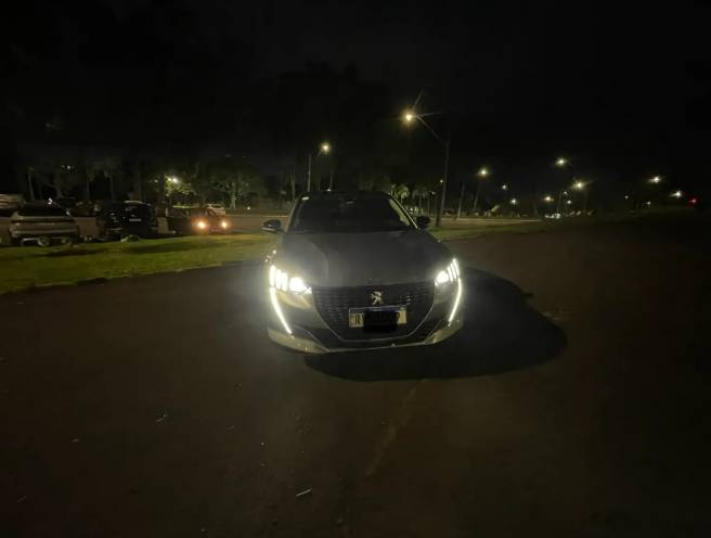 Peugeot 208 Style 1.0 Flex 6V 5P Mec. 2023 - Imagem 4