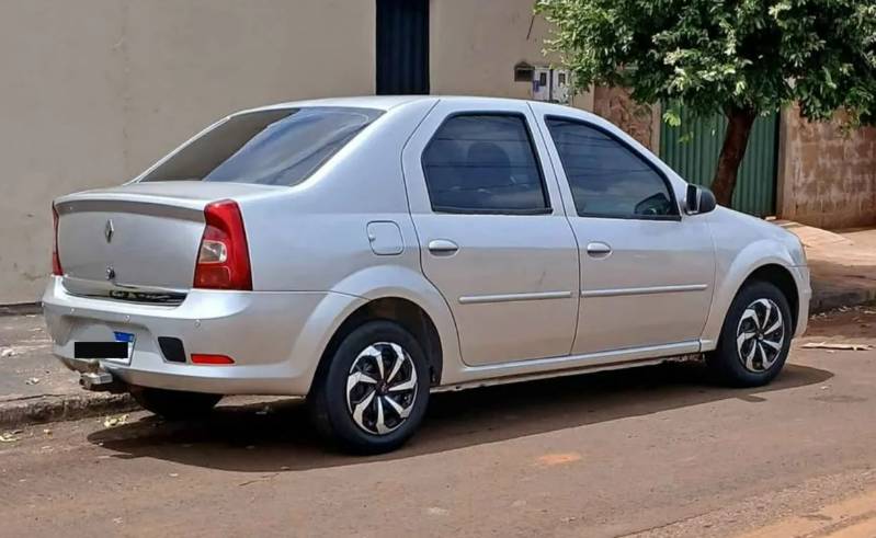 Renault Logan Expres./exp. UP Hi-flex 1.0 16V 4P 2012 - Imagem 1