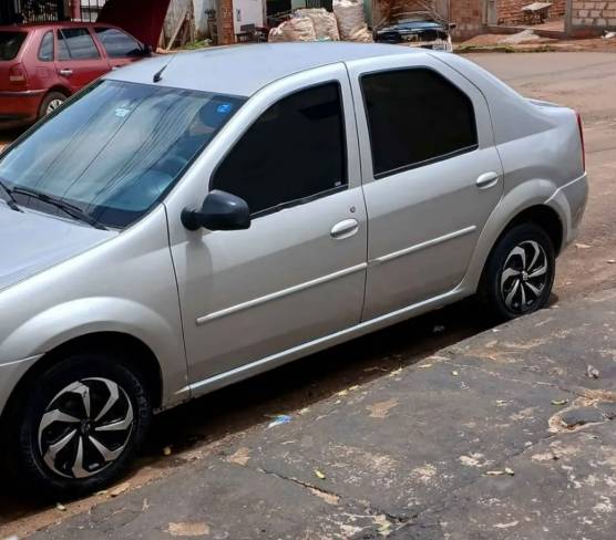 Renault Logan Expres./exp. UP Hi-flex 1.0 16V 4P 2012 - Imagem 2