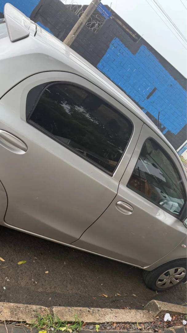 Toyota Etios X 1.3 Flex 16V 5P Mec. 2018 - Imagem 2