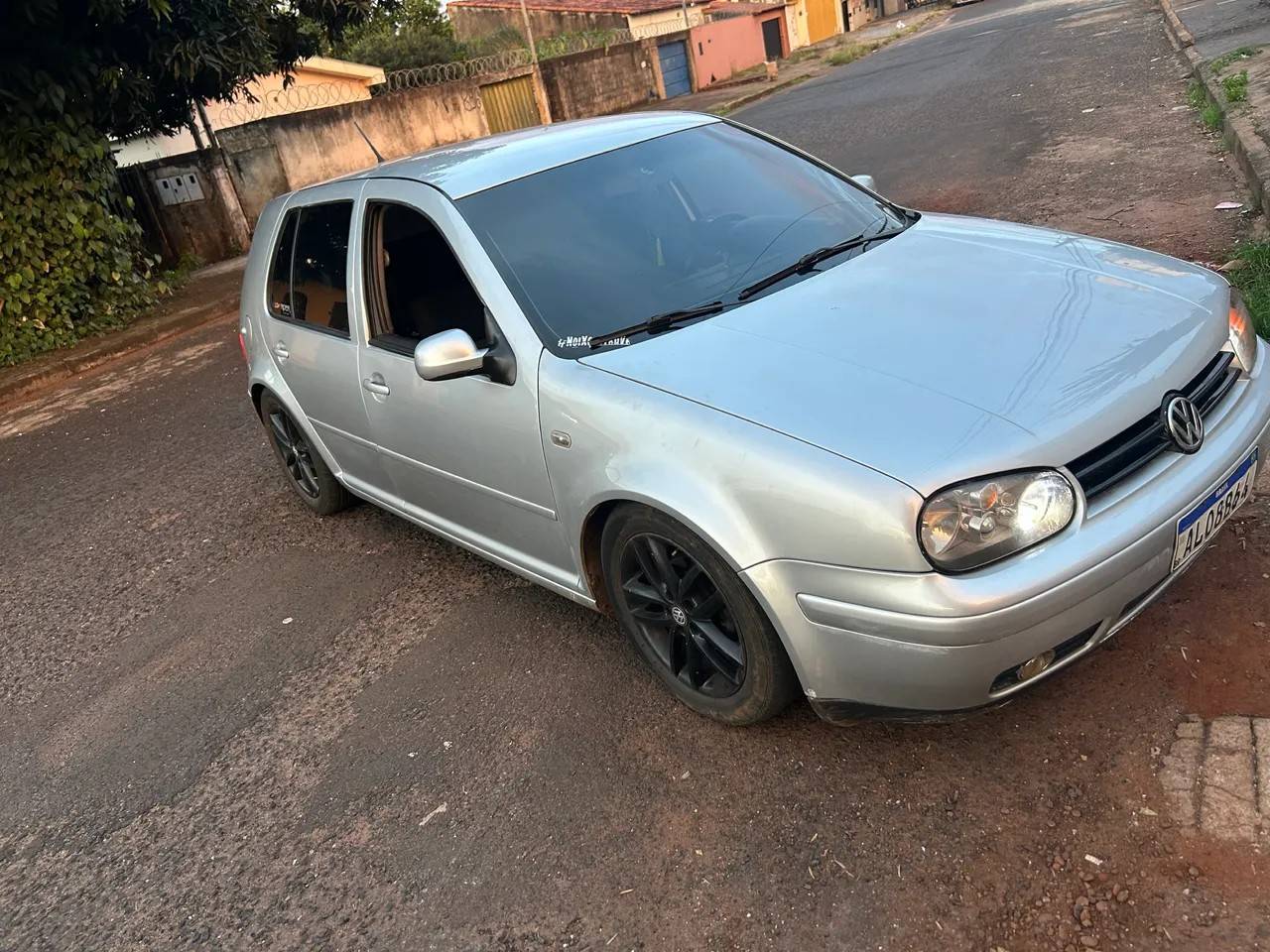 Volkswagen Golf 1.6 MI/ 1.6 MI Gener./black & Silver 2004 - Imagem 2