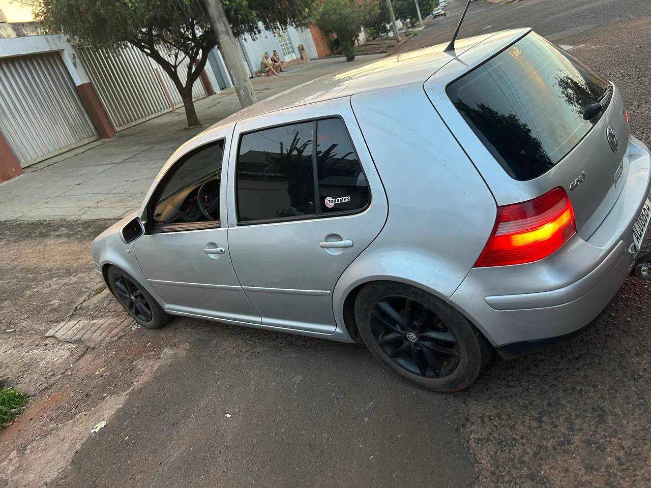Volkswagen Golf 1.6 MI/ 1.6 MI Gener./black & Silver 2004 - Imagem 4