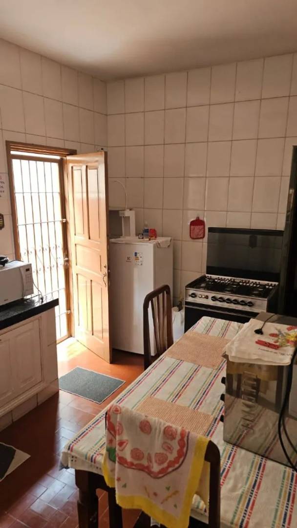 Alugo quarto - Imagem 5