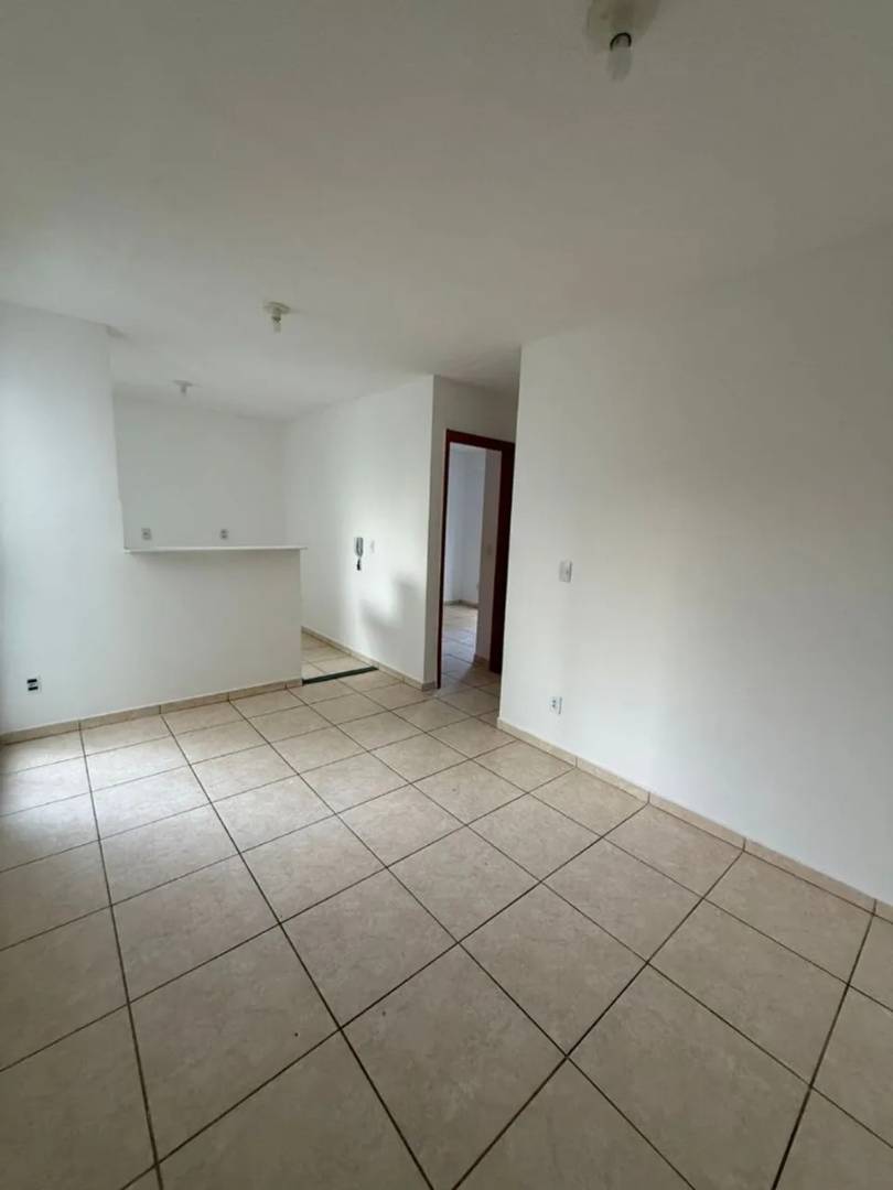 Apartamento térreo com área externa privativa - Imagem 5