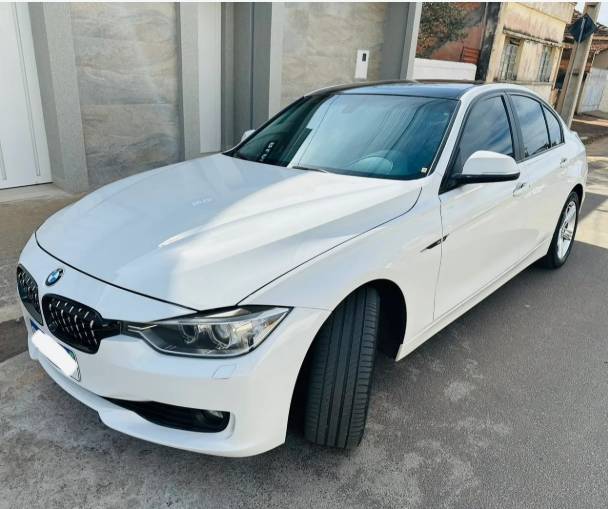 BMW 320I A 2.0 Turbo/activeflex 16V 184cv 4P 2013 - Imagem 2