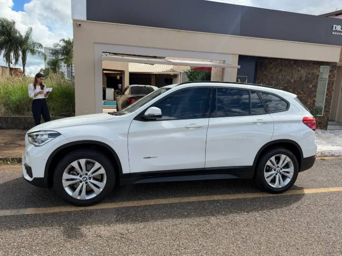 BMW X1 Sdrive 20I 2.0/2.0 TB Acti.flex Aut. 2018 - Imagem 2