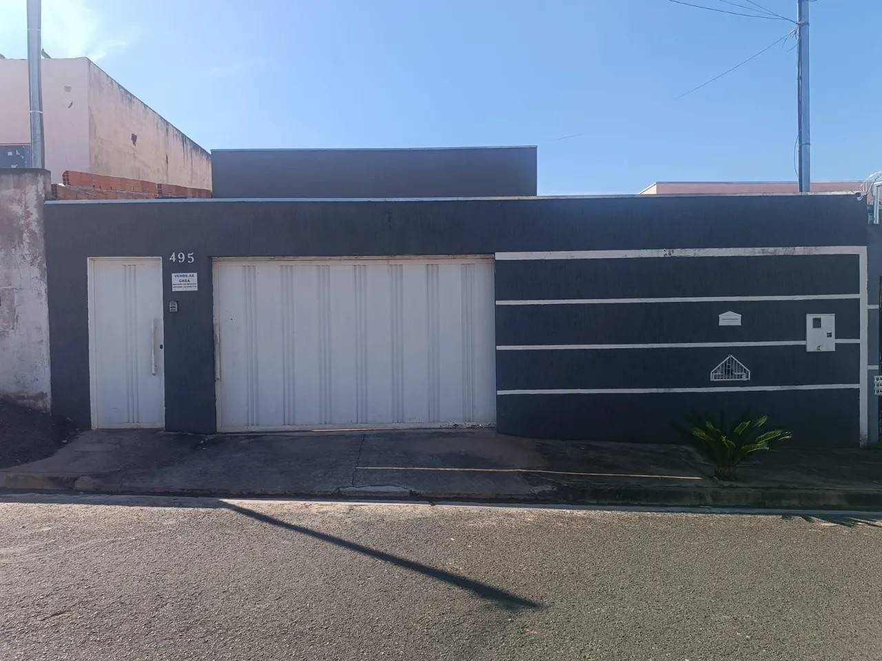 Casa semi nova a venda no bairro jardim holanda