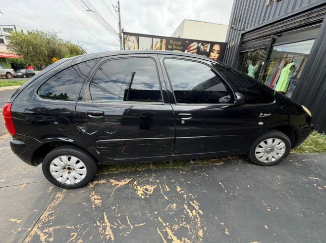 Citroen Xsara Picasso GLX 2.0 16V Aut. 2007 - Imagem 2