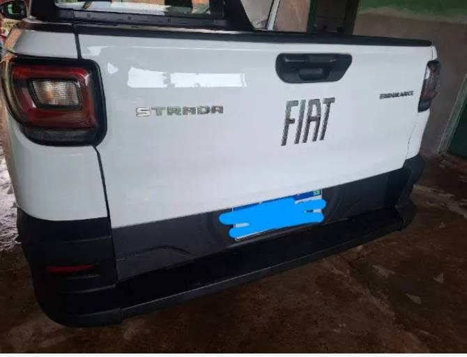 Fiat Strada Endurance 1.4 Flex 8V CS Plus 2023 - Imagem 2
