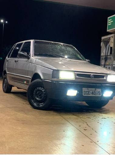 Fiat Uno Mille 1.0 Fire/ F.flex/ Economy 4P 2002 - Imagem 4