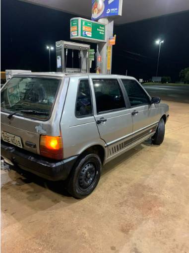 Fiat Uno Mille 1.0 Fire/ F.flex/ Economy 4P 2002 - Imagem 9