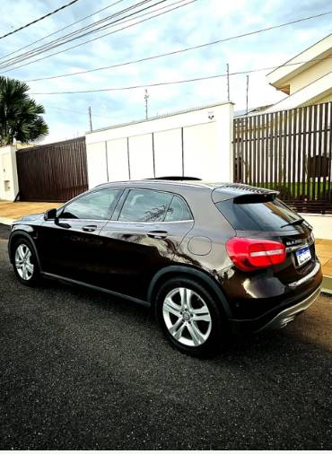 Mercedes-Benz GLA 250 Vision 2.0 TB 16V 211cv Aut. 2015 - Imagem 3