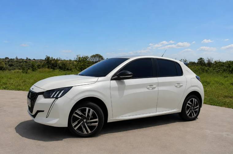 Peugeot 208 Griffe 1.6 Flex 16V 5P Aut. 2023 - Imagem 3
