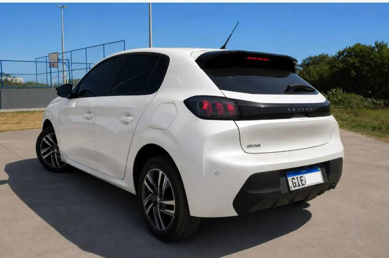 Peugeot 208 Griffe 1.6 Flex 16V 5P Aut. 2023 - Imagem 2