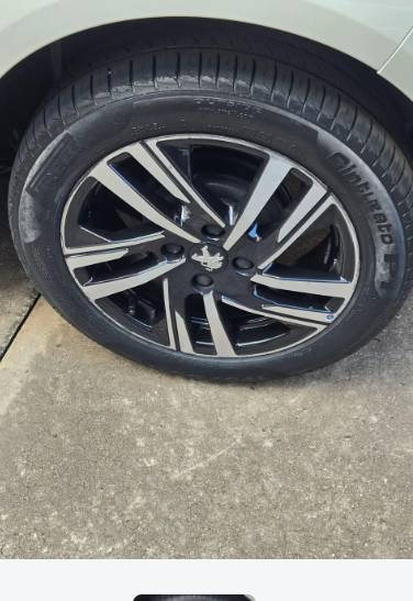 Peugeot 208 Roadtrip 1.6 Flex 16V 5P Aut. 2023 - Imagem 8