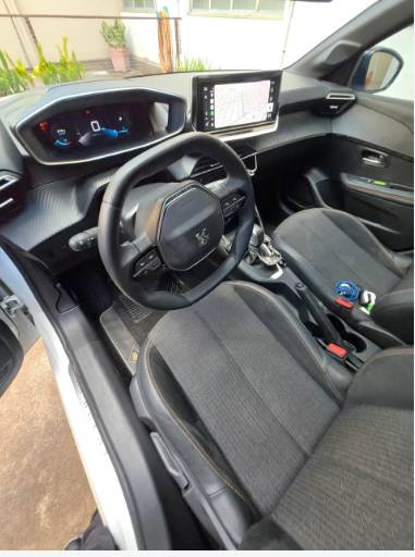 Peugeot 208 Roadtrip 1.6 Flex 16V 5P Aut. 2023 - Imagem 5