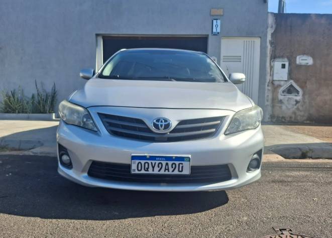 Toyota Corolla XEI 2.0 Flex 16V Aut. 2014 - Imagem 2