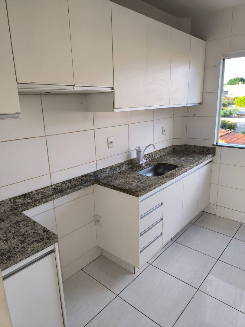Apartamento pra alugar no bairro Carajás, ótima localização! - Imagem 4