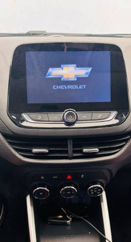 Chevrolet Onix Plus LT 1.0 12V Flex Mec. 4P 2023 - Imagem 4