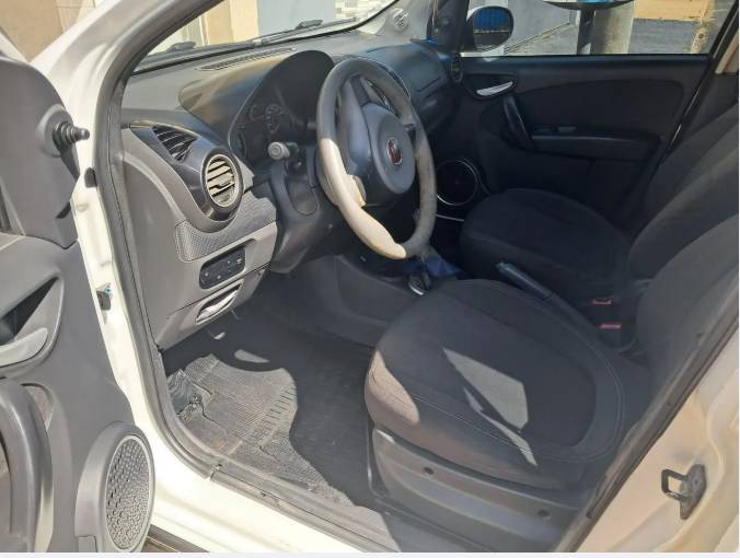 Fiat Grand Siena Attrac. 1.4 EVO F.flex 8V 2016 - Imagem 5