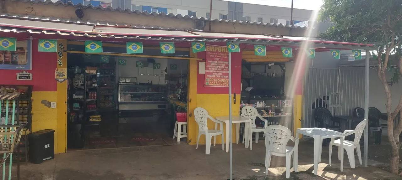 VENDO EMPÓRIO COMPLETO COM GRANDE VARIEDADE DE PRODUTOS
