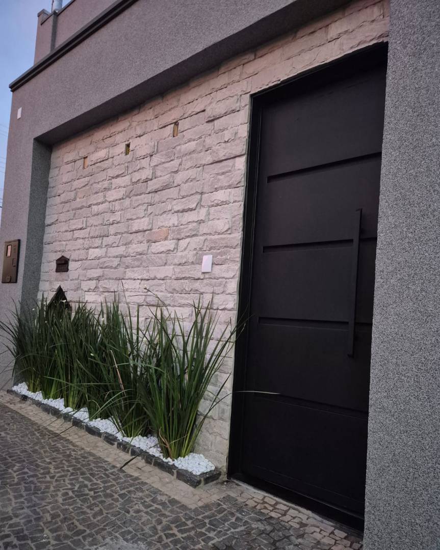 Casa muito ampla e segura... - Imagem 4