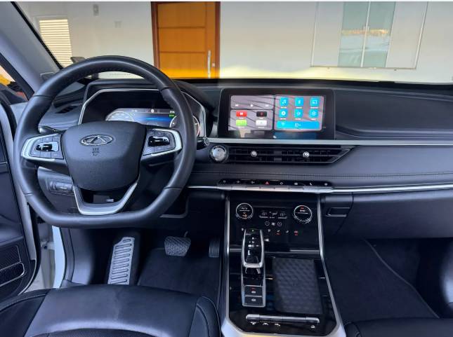 Chery Tiggo 8 MAX Drive 1.6 Turbo Aut. 2025 35.000 km  - Imagem 8