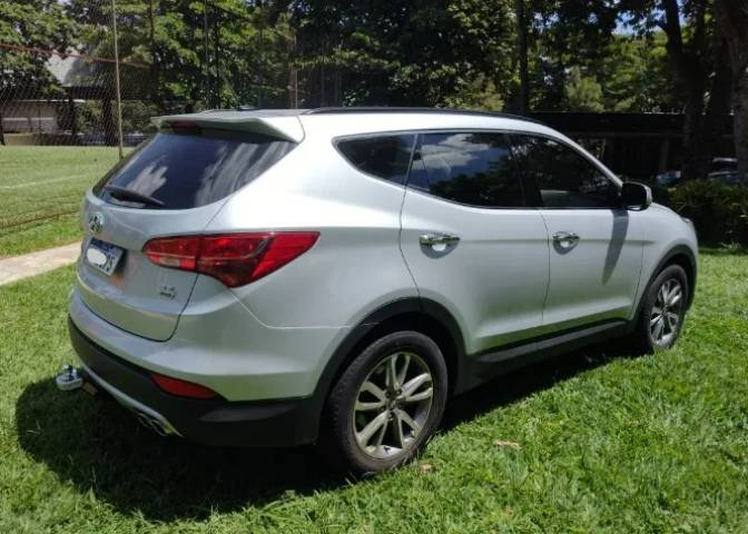 Hyundai Santa Fe GLS 3.3 V6 4X4 Tiptronic 2014 - Imagem 4