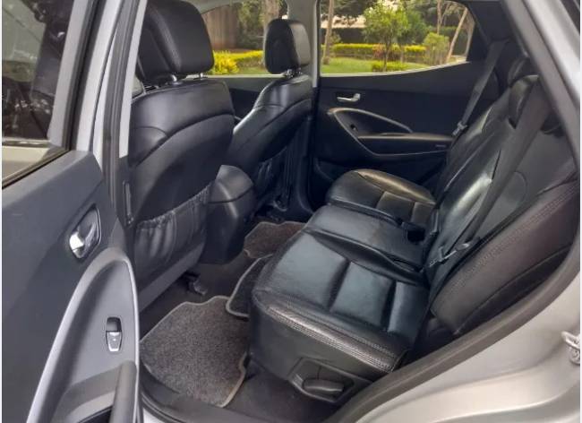 Hyundai Santa Fe GLS 3.3 V6 4X4 Tiptronic 2014 - Imagem 7