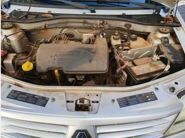 Renault Logan Expres./exp. UP Hi-flex 1.0 16V 4P 2010 - Imagem 10